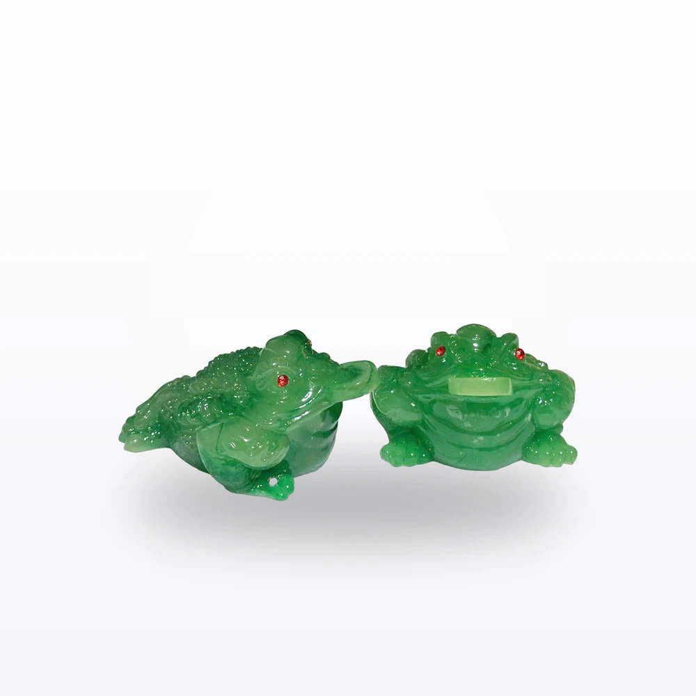 Cóc nhí ngậm tiền xanh ngọc